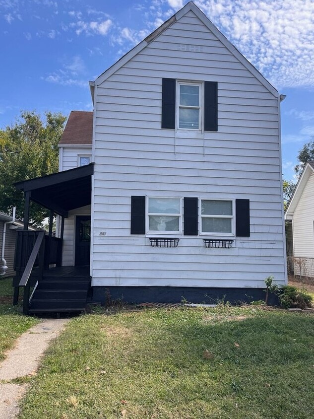Primary Photo - 841 Birch Ave