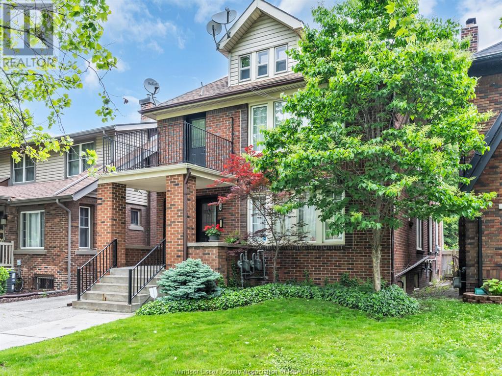 Photo principale - 2272 Dougall Ave
