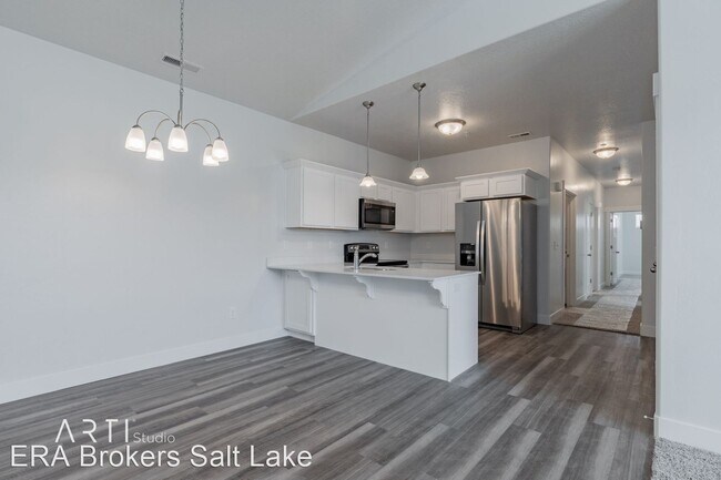 Foto del edificio - 3 br, 2 bath House - 1834 W Newcastle Ln E303
