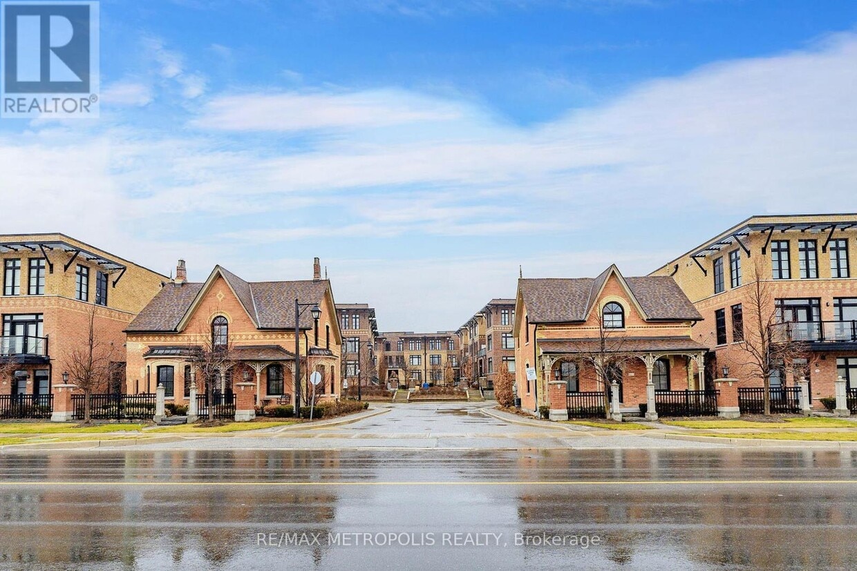 Photo principale - 8171 Kipling Ave