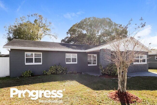 Building Photo - 2022 Valencia Cir