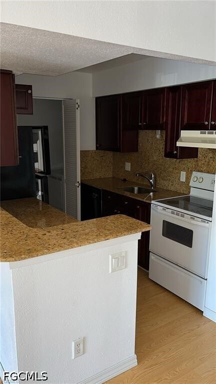 Foto del edificio - 2855 Winkler Ave