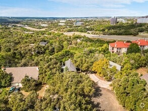 Building Photo - 9106 Rockcrest Cir