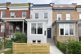 Building Photo - 3108 Brighton St