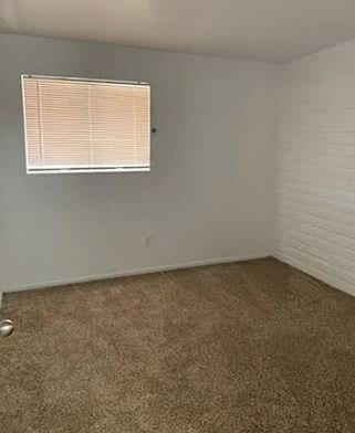 Building Photo - 4170 E 32nd St