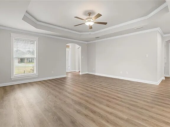 Foto del edificio - 682 Begeman Rd