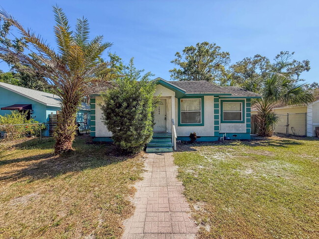 Photo - 1844 27th St S House