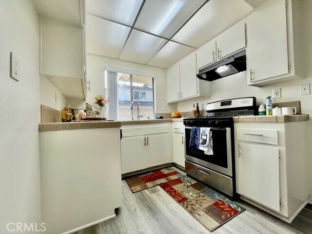 Foto del edificio - 17171 Elm Lane