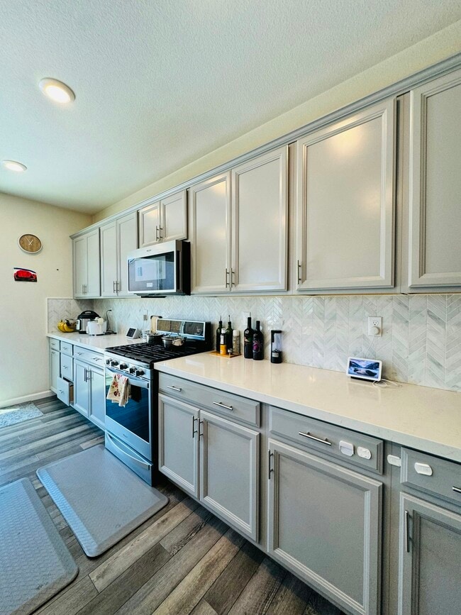 Building Photo - 5356 Knights Valley Ln