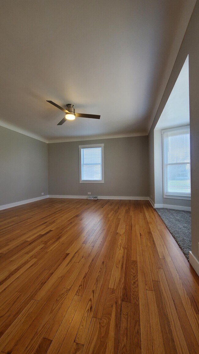 Foto del edificio - 2911 Mansfield Ave SE