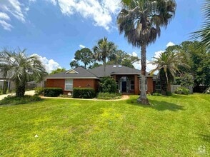 Building Photo - 1611 Luzon Ln