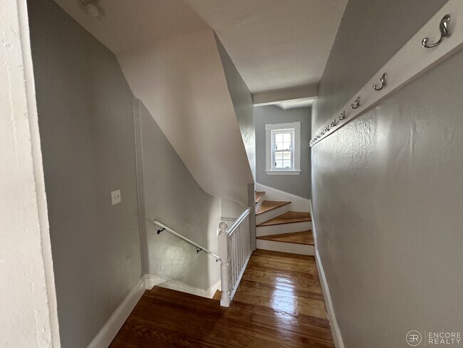 Building Photo - 135 Nonantum St