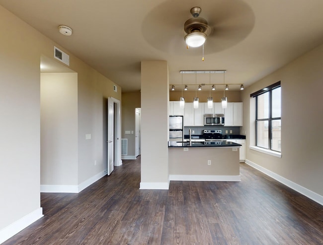 Foto del edificio - 3970 Vitruvian Way