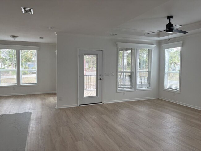 Building Photo - 19473 Bermuda Ct