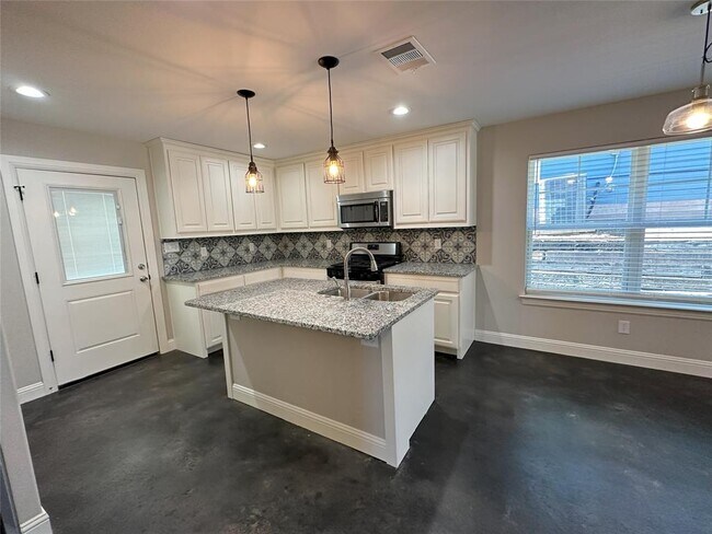 Foto del edificio - 428 E Nelson St