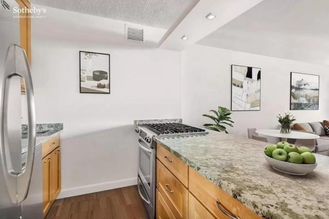 Building Photo - 2 bedroom in New York NY 10280