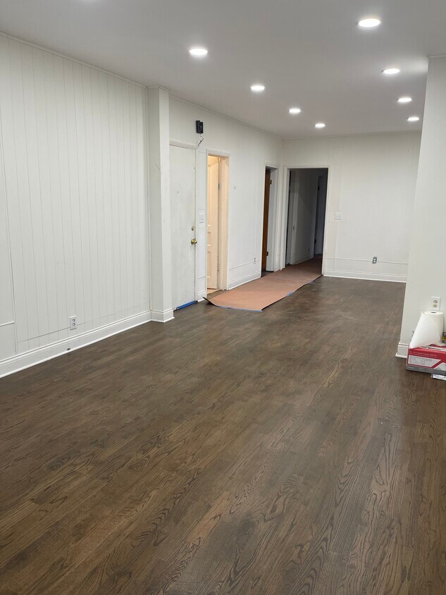 Foto principal - 3651 S Wood St