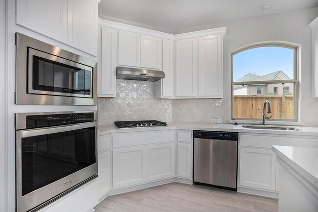 Building Photo - 8703 Marina Alto Ln