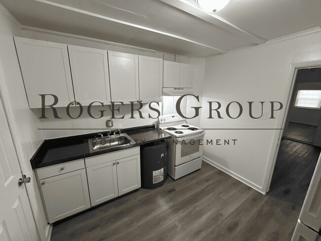 Foto del edificio - #450 - 914-916 Water St Duplex