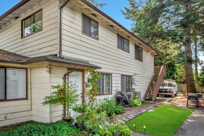 Building Photo - 7705 Timber Hill Dr