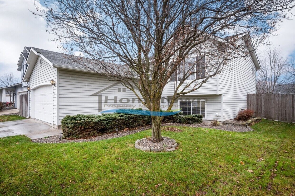 Foto principal - $300 Off Your First Month’s Rent for this ...