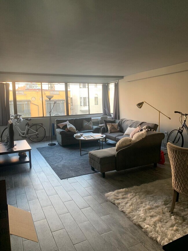 sala de estar - 1325 18th St NW