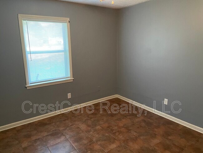 Building Photo - 2766 Normandy Cove
