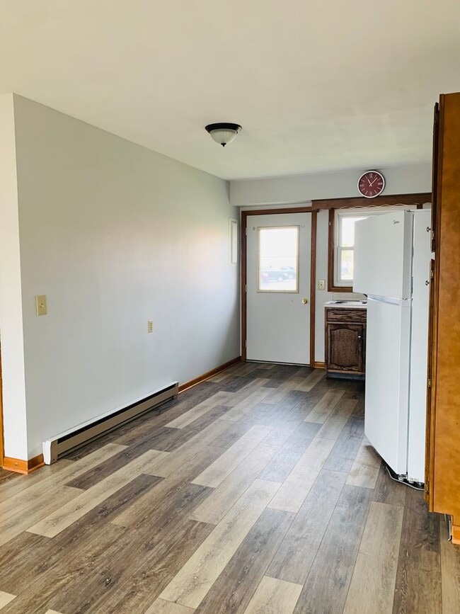 Building Photo - 392 Autumnwood Dr