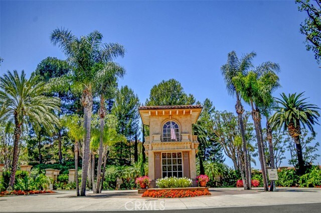 Building Photo - 43 Monterey Pine Dr