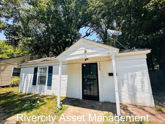 Photo - 3600 Townes Ave House