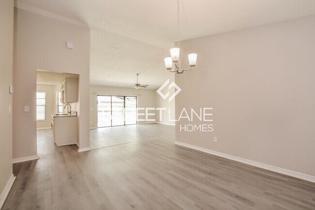 Building Photo - Charming 3 Bedroom in Orlando!