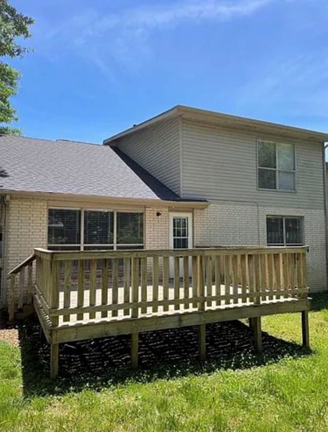 Building Photo - Nice 3 bedroom home in Fayetteville!