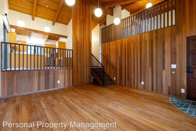 Building Photo - 3 br, 2 bath House - 11623 SE Evergreen Blvd