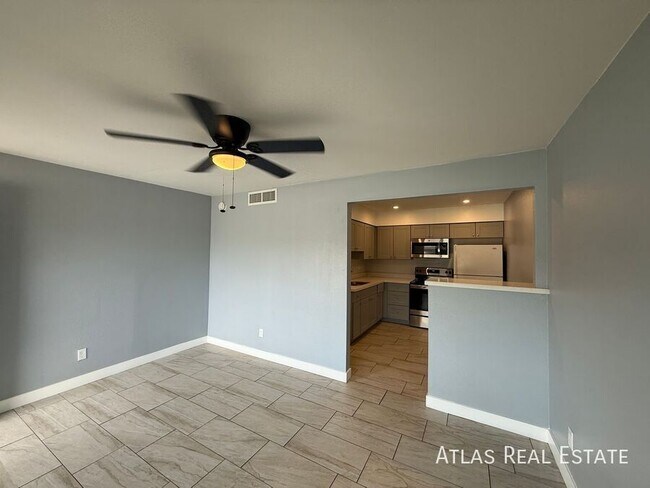 Photo - 2540 N 17th Way Apartment