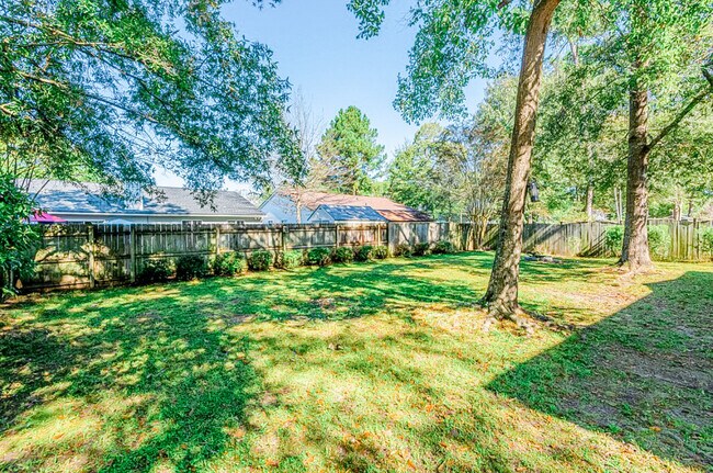 Foto del edificio - 412 Catawba Dr