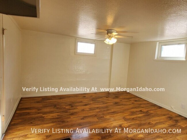 Building Photo - Basement residence with private enterance