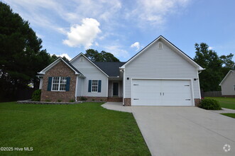 Building Photo - 120 Walnut Hills Dr