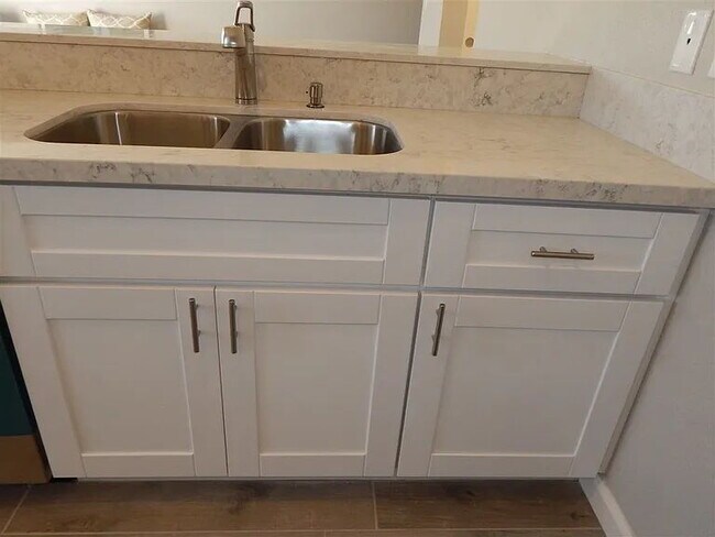 Foto del edificio - "Charming 1-Bedroom Gem in San Diego – Cozy 692 Sq Ft Retreat!"
