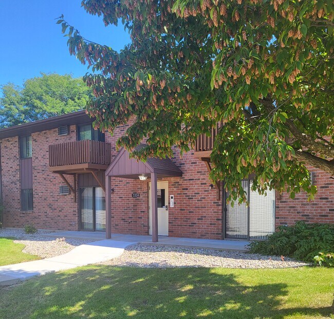 Foto del edificio - Daybreak Estates