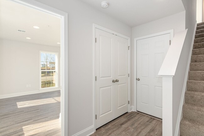 Building Photo - 3246 Parade St