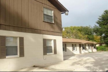 Building Photo - Adams Sunset Apartments
