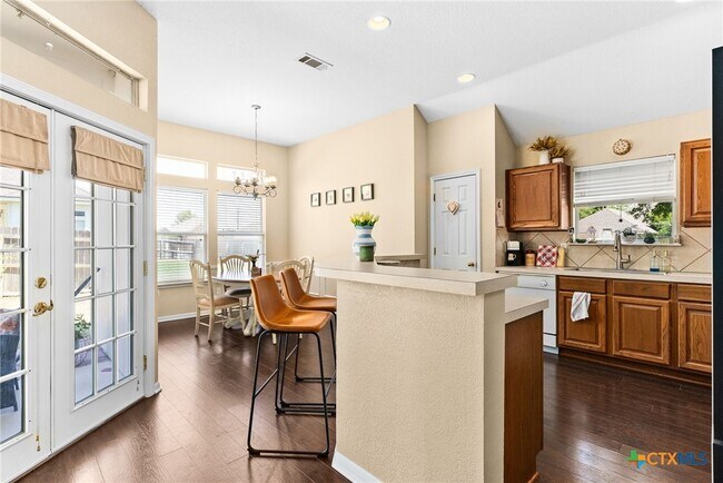 Foto del edificio - 804 Woodhollow Dr