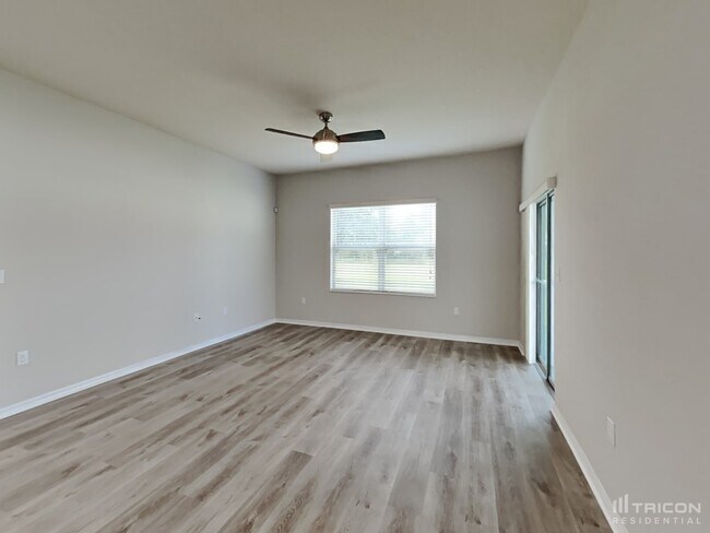 Foto del edificio - 3612 Bristol Cove Ln