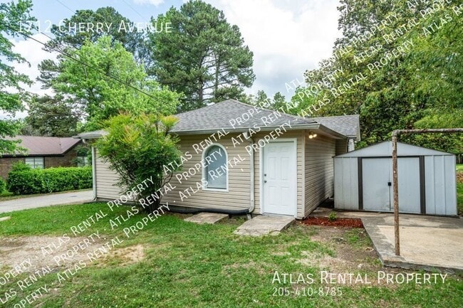 Building Photo - 1712 Cherry Avenue Forestdale, AL 35214