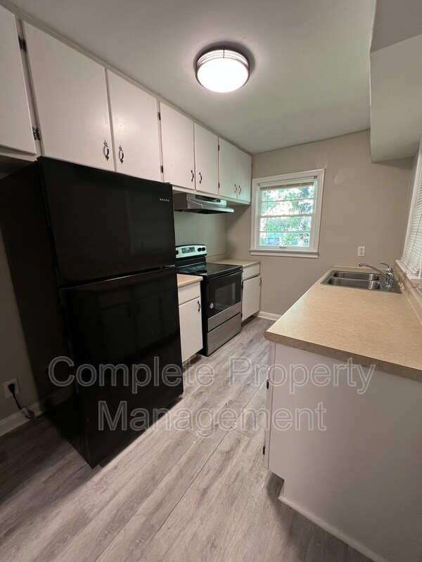 Foto del edificio - 603 Camp Ct