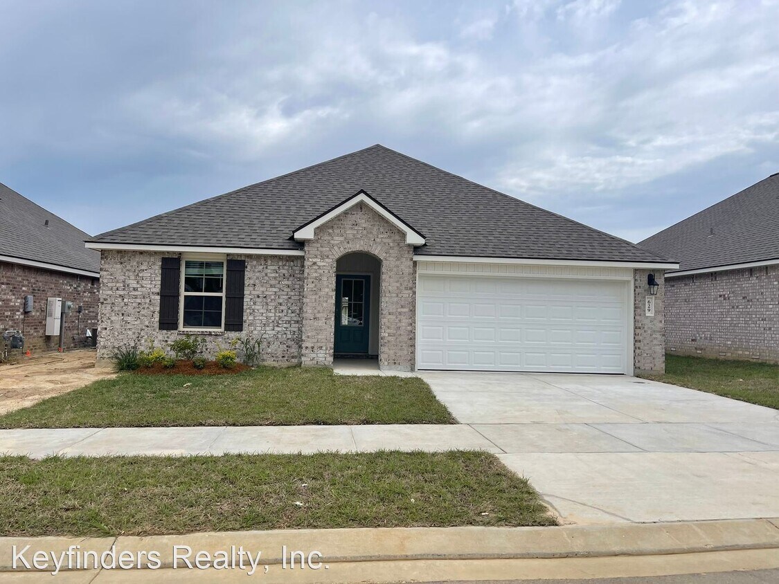 4 br, 2 bath House - 629 Correns Lane - 4 br, 2 bath House - 629 Correns  Lane