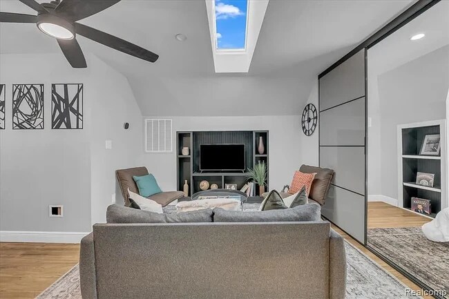 Foto del edificio - 1502 Virginia Park St