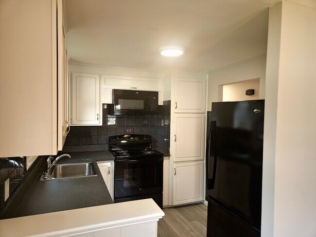 Foto del edificio - 10 Brantwood Ln