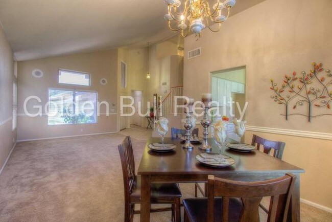 Building Photo - 331 S Apache Dr