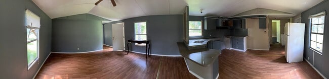 Building Photo - Hidden Acres Park.